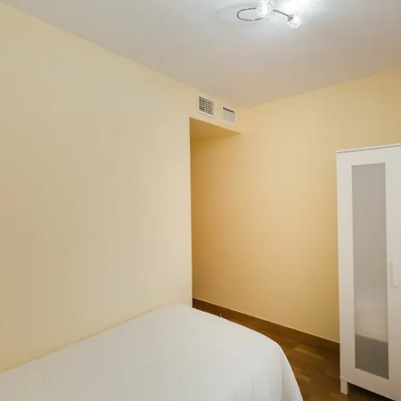 Sunhome Carlos Haya Flat Apartment Malaga